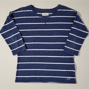 Hollister Women's Navy Stripe Crewneck Elbow-length Pullover Top